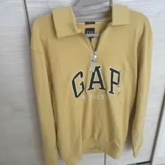 トップス　GAPのサムネイル