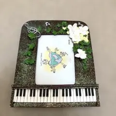 Item thumbnail for item ac35be7e-f9fa-4d21-ae18-d46d07555bb7