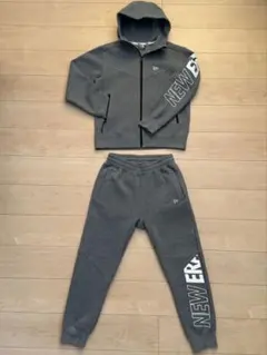NEW ERAダンボールニット素材　グレー ジャージ上下セット フード付き
