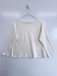 Ehyphe world gallery 長袖 カットソー オフホワイトのサムネイル