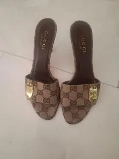 GUCCI GGパターン ベージュミュールサイズ35