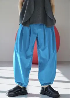 OMMO パンツ PLEATS ALADDIN PT アラジン ブラックサルエル - メルカリ