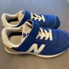 最終価格　New Balance スニーカー サイズ19 青