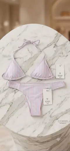 希少 高級品 guess ビキニ 上下セット ブラ パンツ セパレート水着のサムネイル
