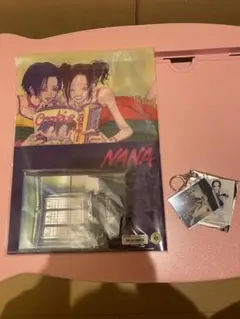 NANA 25周年オリジナルグッズ クリアファイルとキーホルダーセット！！