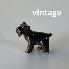 【美品】ヴィンテージ　陶器　置物　ミニチュア　超ミニチュア　犬　ブラウン