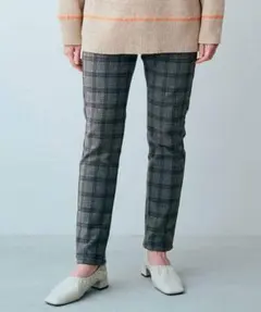 IEDIT 光吸収発熱素材＆裏起毛美脚ストレッチスリムパンツ フェリシモのサムネイル