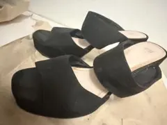 H&M CLOSSHI サンダル 2足セットのサムネイル