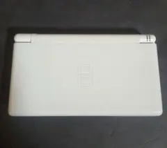 M*o様 【ジャンク扱い】ニンテンドーDS Lite（クリスタルホワイト）