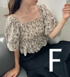 NICECLAUP 花柄ブラウス