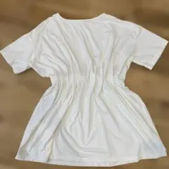 【美品】クルーネック 半袖　Tシャツ　 白シャツ　体型カバーのサムネイル