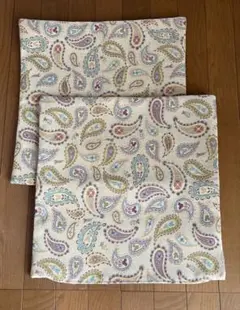 新品未使用　ディズニー　隠れミッキーペイズリー柄クッションカバー2枚セット