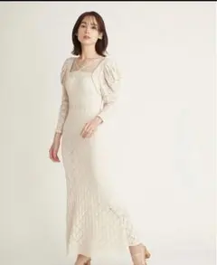 snidel 新品タグ付き☆パフスリニットワンピース　白　ニット　シースルー