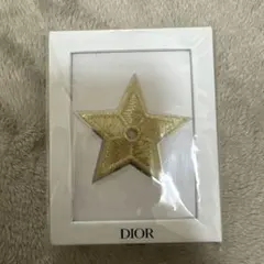 Dior 星型ブローチ