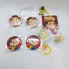 17/不二家 ペコちゃん 缶バッジ ストラップ セットのサムネイル