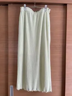 ローリーズファーム　シャイニープリーツタイトスカート　新品タグ付き