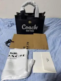Coach トートバッグ　カーゴトートレザー