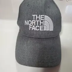 THE NORTH FACE デニム風ベースボールキャップ