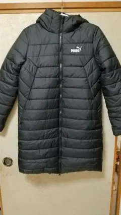 PUMAレディースペンチコート黒