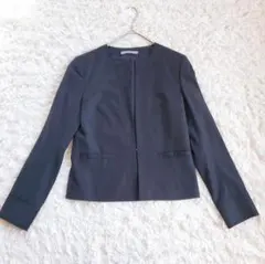 極美品】EPOCA ノーカラー ジャケット ネイビー 1B 38 - メルカリ