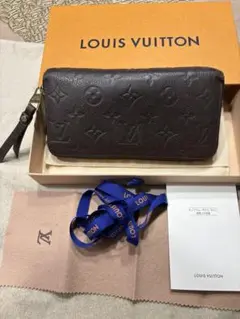 LOUIS VUITTON モノグラム・アンプラント　ジッピー・ウォレット