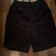 ユニクロ　C ショートパンツ