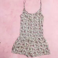 お値下げ(*^^*)Ehyphen world 小花柄 ♡ オールインワン