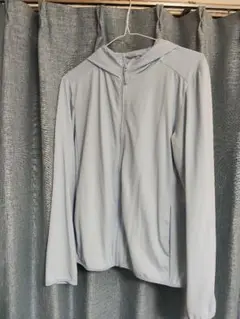 UNIQLO AIRism パーカー 160 水色 ブルー キッズ 子供