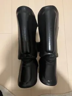 もち太郎様専用 VENUM レガース Lサイズ 黒ブラックキックボクシング