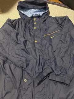 【値下げ】Nike フード付きジャンパー ネイビ（130-140cm）