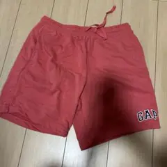 GAP 赤 ショートパンツ ドローストリング付き