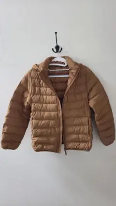 ユニクロ　ブラウン フード付き キルティングジャケット