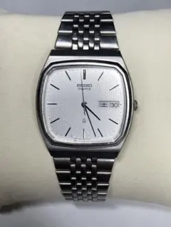 SEIKO セイコーエンブレム メンズ クォーツ スクエア 上品 ドレス 希少