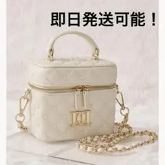 Darich【ゴールドパーツ】 キルティングパールスクエアミニバッグ IVO