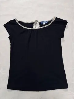 BURBERRY BLUELABELトップス　半袖黒M ノバチェク