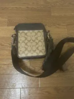 COACH ショルダーバッグ シグネチャー