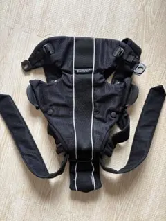 ベビービョルン　抱っこ紐　メッシュ　ベビーキャリア mini air ブラック