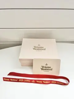 2026年最新】Vivienne Westwood ギフト箱の人気アイテム - メルカリ