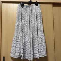 CROCODILE 花柄ロングフレアスカート Lサイズのサムネイル
