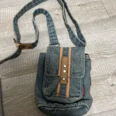 Item thumbnail for item d707fe98-efc4-4191-9040-9b448ffdc3f5