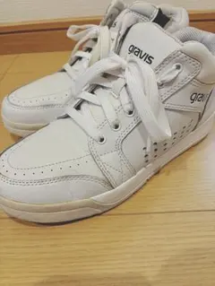 グラビス　gravis スニーカー☆ ホワイトのサムネイル