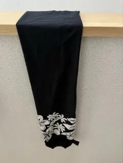 パウスカートケース　黒地にプルメリア