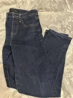 Item thumbnail for item 8dba7c68-7048-4d39-92e9-390eed7922d0