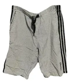 adidas アディダス　ハーフパンツ　3本ライン