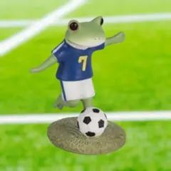 【25AW新商品・コポー】コポー　シュートするサッカー選手のカエル