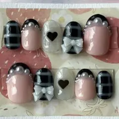 ネイルチップ　現品　量産　在庫処分　ピンク　くすみ　黒　ショート　リボン　韓国