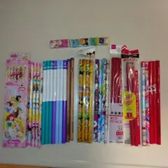 ディズニープリンセス柄鉛筆 12本入り　赤鉛筆　新品　文房具　1年生