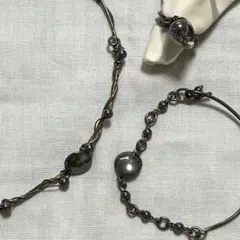 黒石アクセサリー　3点セット　ネックレス、ブレスレット、指輪