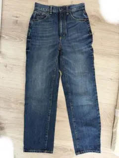 美品☆ストレートジーンズ☆GU