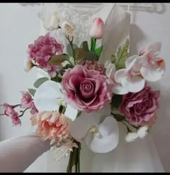 ブライダルブーケ　クラッチブーケ　アーティシャルフラワーブーケ